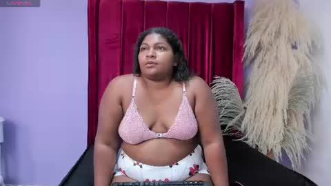 aria_velvett online show from 22, 7, 2026