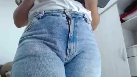 ariacoral online show from 16, 11, 2025