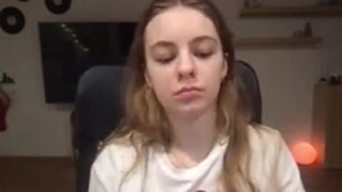 AriaCreazy online show from 6, 12, 2024