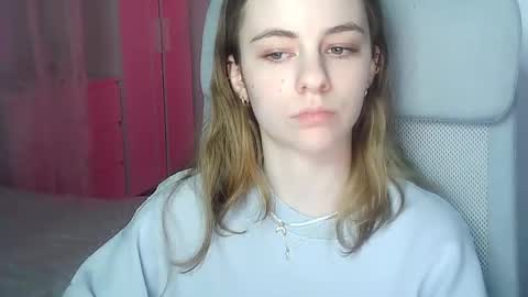 AriaCreazy online show from 4, 3, 2025