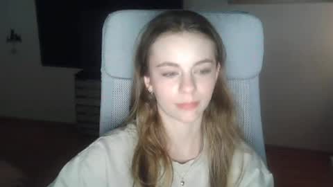 AriaCreazy online show from 25, 3, 2026