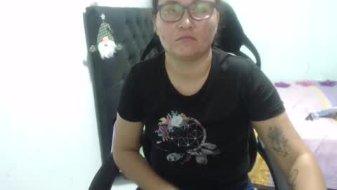 ...Ariana... online show from 19, 11, 2025