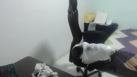 ...Ariana... online show from 2, 3, 2026