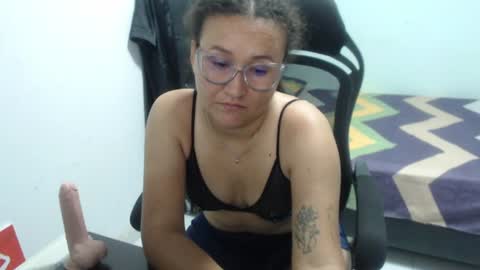 ...Ariana... online show from 22, 6, 2026