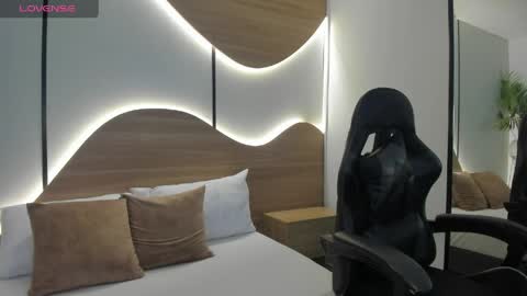 A R I A D N A online show from 31, 3, 2026