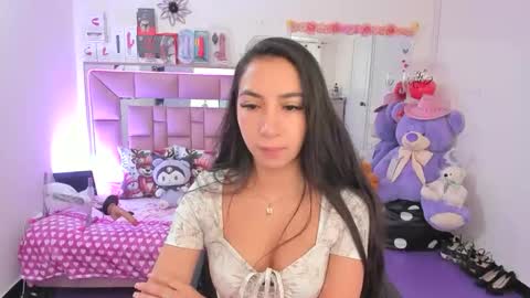 ariadnacappelletty online show from 15, 1, 2026