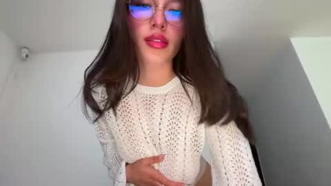 ARIADNA  IM NEW HERE THANK YOU VERY MUCH FOR FOLLOWING ME online show from 3, 7, 2026