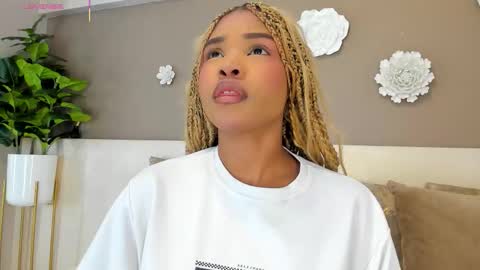 Aria Foster online show from 8, 2, 2026