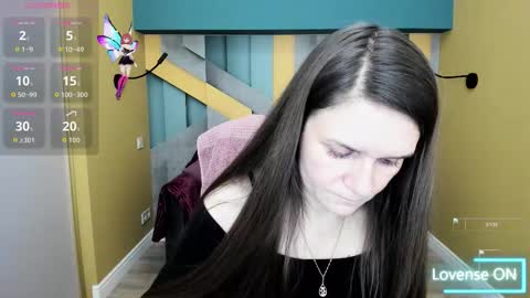 AriaGray online show from 4, 12, 2025