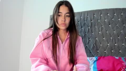 Snapshot of ariamontgomeryyy chatting on 20, 1, 2025 Aria Montgomery online show from 20, 1, 2025