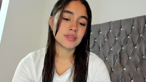 Snapshot of ariamontgomeryyy chatting on 27, 1, 2025 Aria Montgomery online show from 27, 1, 2025