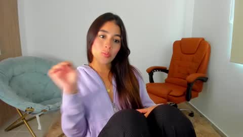 Snapshot of ariamontgomeryyy chatting on 14, 2, 2025 Aria Montgomery online show from 14, 2, 2025