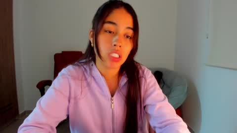 Snapshot of ariamontgomeryyy chatting on 10, 3, 2025 Aria Montgomery online show from 10, 3, 2025