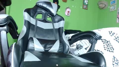 arian pervert online show from 11, 2, 2025