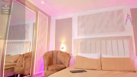 Snapshot of ariana_colleman chatting on 3, 6, 2026 ariana_colleman online show from 3, 6, 2026