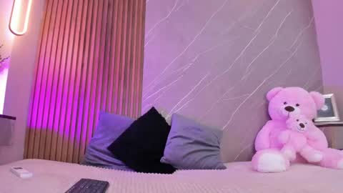 Ariana online show from 4, 10, 2025