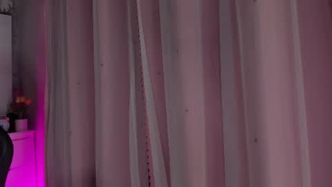 Ariana  online show from 11, 7, 2026