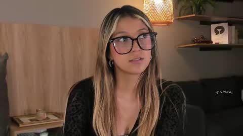 Ariana  online show from 25, 7, 2026