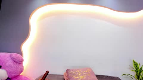 Ariana online show from 15, 4, 2026