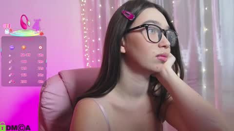 Snapshot of arianahot777 chatting on 26, 9, 2025 arianahot777 online show from 26, 9, 2025