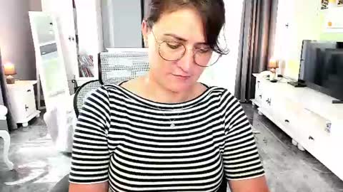Snapshot of arianasage_ chatting on 20, 7, 2026 Ana online show from 20, 7, 2026