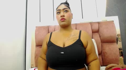 Snapshot of arianna_pearl chatting on 12, 9, 2025 arianna pearl online show from 12, 9, 2025