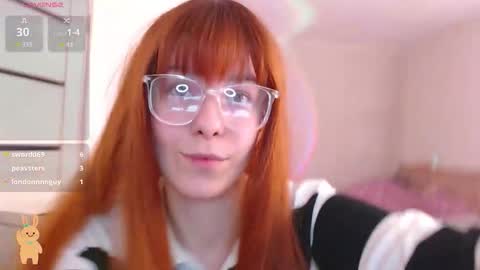 Snapshot of ariel_donovan chatting on 19, 11, 2025 Ariel Donovan online show from 19, 11, 2025