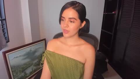 Ariel Pink Diamond online show from 6, 10, 2025