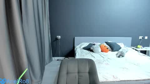 Ariel online show from 5, 11, 2025