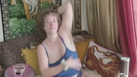 Arielle Ari online show from 10, 2, 2026