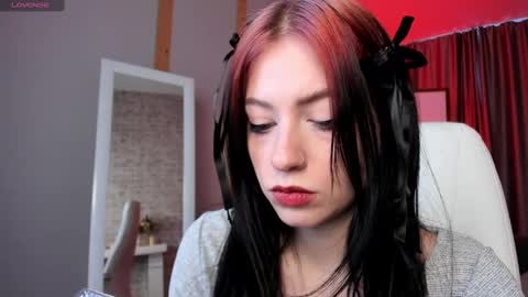 Ariel online show from 12, 12, 2024