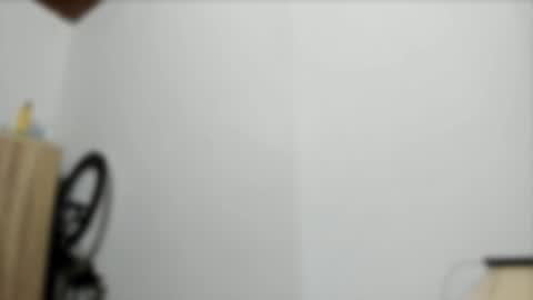 Stephany  online show from 7, 3, 2026