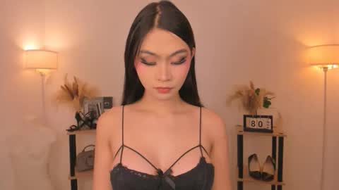 Snapshot of ariellaarida69 chatting on 9, 2, 2026 MIRA GREYSON online show from 9, 2, 2026