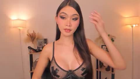 Snapshot of ariellaarida69 chatting on 27, 2, 2026 MIRA GREYSON online show from 27, 2, 2026