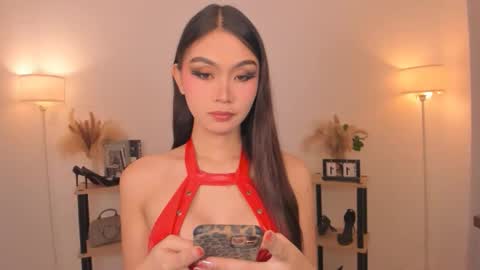 Snapshot of ariellaarida69 chatting on 3, 3, 2026 MIRA GREYSON online show from 3, 3, 2026