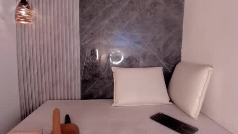 Ariel  online show from 9, 1, 2026