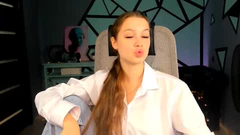 arielsykes online show from 18, 9, 2025