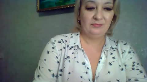 ArielXLoveresss online show from 23, 11, 2025