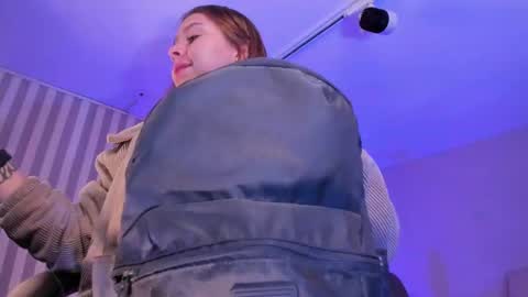  Arianna  online show from 4, 2, 2025