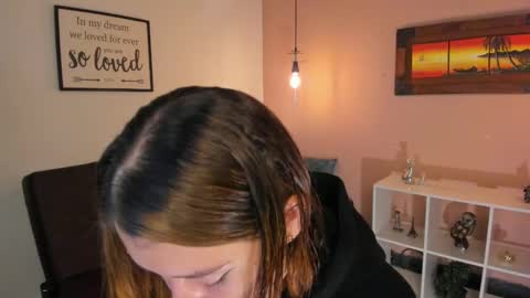  Arianna  online show from 3, 3, 2025