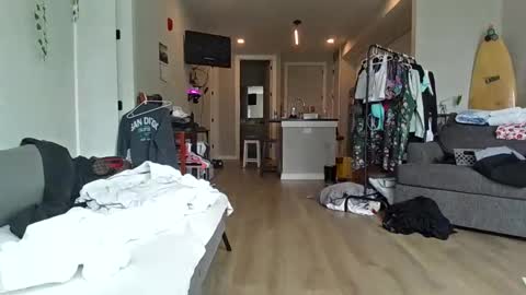 airskiii online show from 4, 10, 2025