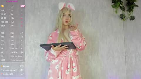 Ariel online show from 9, 10, 2025