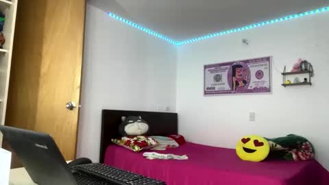 ariza1515 online show from 11, 11, 2025