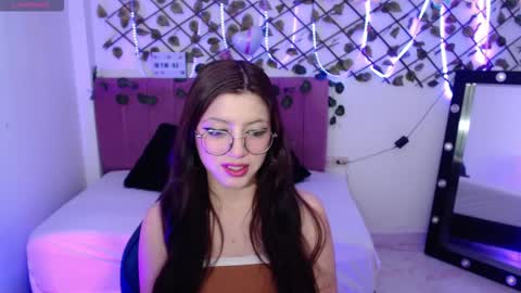 Snapshot of arizbeth_johansson chatting on 1, 11, 2025 arizbeth_johansson online show from 1, 11, 2025