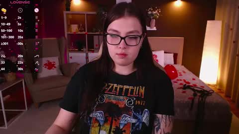 Astrid online show from 12, 2, 2025