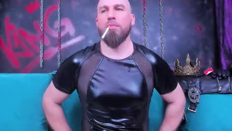 Armando online show from 7, 4, 2026