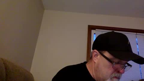 armyguy5311 online show from 12, 4, 2026