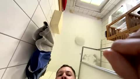 armyskater32 online show from 1, 10, 2025