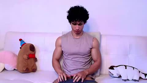 arnold black online show from 9, 12, 2024