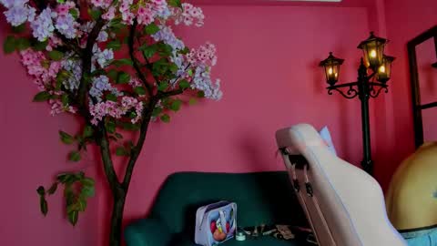 Arohom Lester online show from 28, 2, 2026